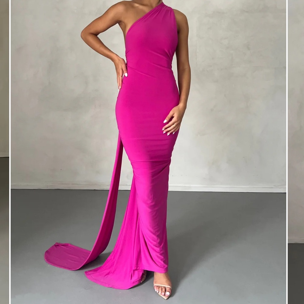 Melani The Label CONSTANTINA Dress in Berry - Worn Once!